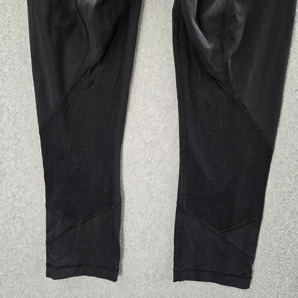 lululemon athletica ***holes item